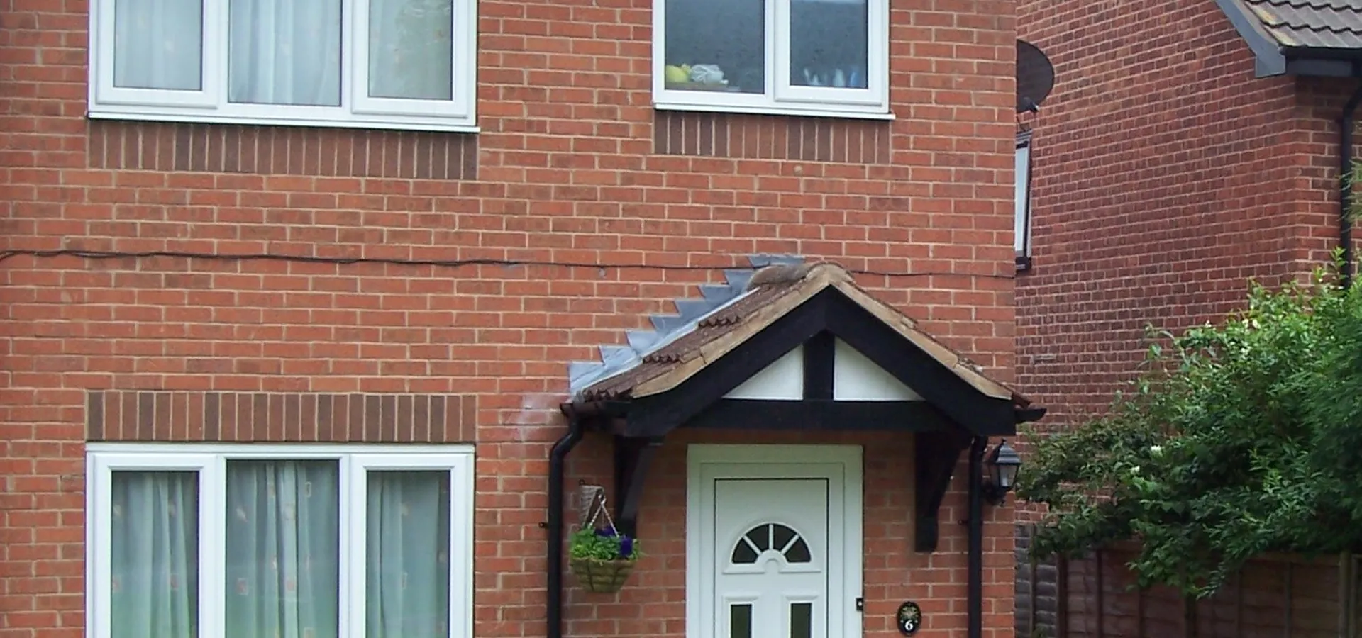 Lean-To Rotherhithe